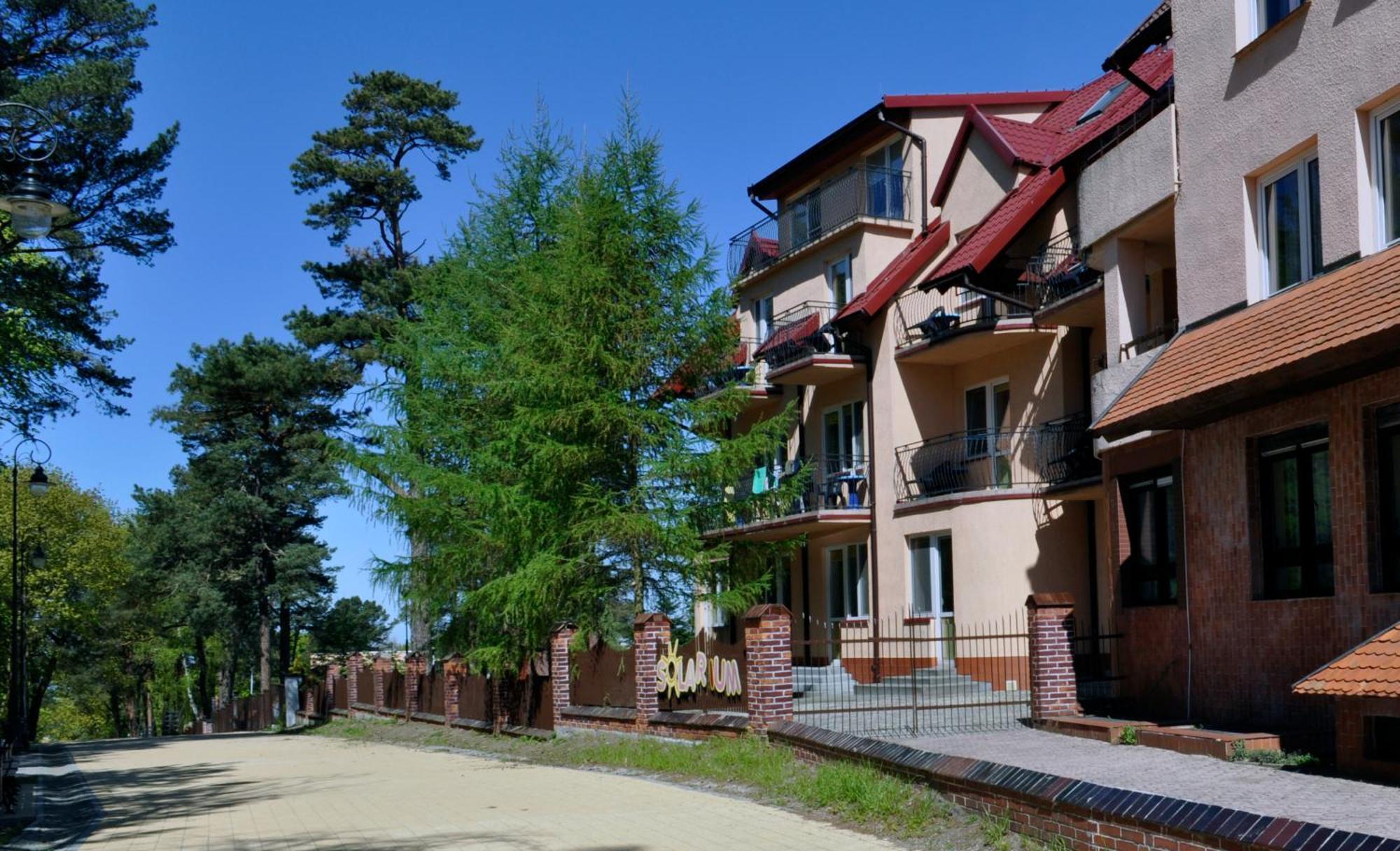 Pensjonat Resident Krynica Morska Exterior photo